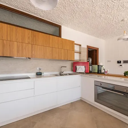 Eleonora App To 4 * Capoterra